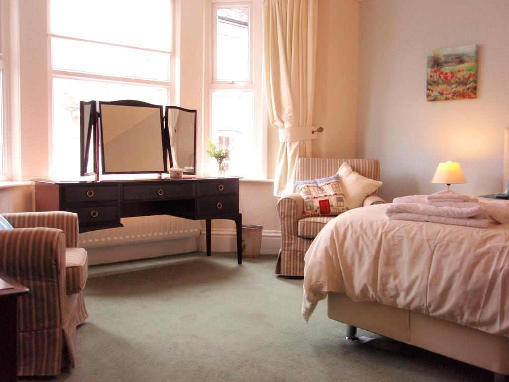 Bed and Breakfast Weston House à Bampton  Extérieur photo